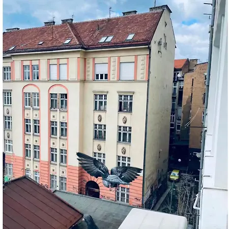 Elmo Luxury Apartment