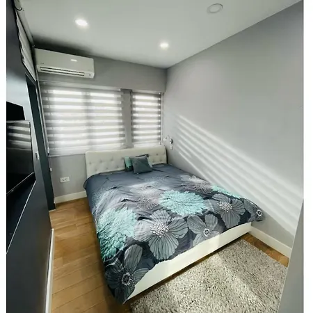 Elmo Luxury Apartment